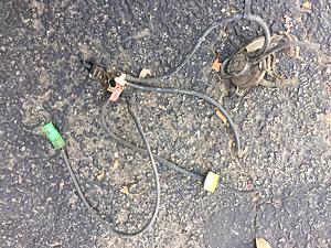 SMOG/EMISSION PARTS from 1982 22R Desmog - San Diego, California-img-2160.jpg