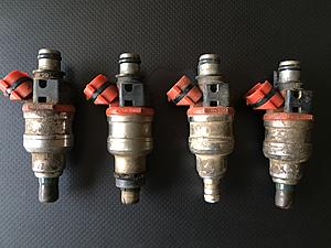 22re Fuel Injecotrs-img_1002.jpg