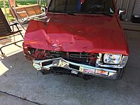 Louisiana - Wrecked 1988 RN50 22R 2WD-c2.jpg