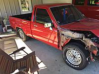 Louisiana - Wrecked 1988 RN50 22R 2WD-c4.jpg