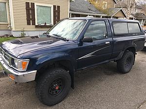 1994 toyota pickup 4x4-dbe374ee-70bd-4673-86f9-3d16a23d88fe.jpeg