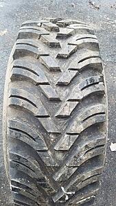 90% tread 15/38.5/15 tires + rims - 0-037mrkd.jpg