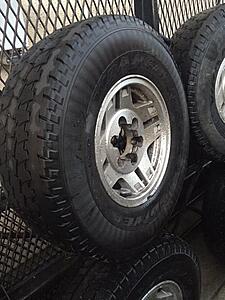 93 4runner stock wheels and tires for sale!-nhsnpwb.jpg