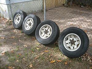 1987 SR5 Wheels, Lugnuts, Center Caps-g80zbrt.jpg