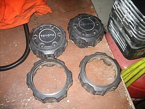 1987 SR5 Wheels, Lugnuts, Center Caps-akifwgr.jpg