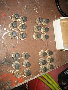 1987 SR5 Wheels, Lugnuts, Center Caps-xs7ptv5.jpg