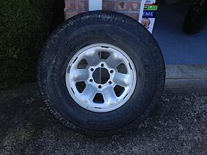 OEM Toyota wheels-unsmvxq.jpg