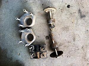 Aisin IFS Locking Hubs/BJ Spacers/4.88s/IFS Misc-pq0hl0v.jpg