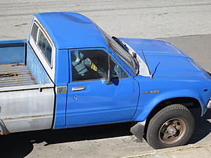 Selling a 1982 4x4 with a rusting bed...rough idea on street price?-img_0250.jpg