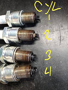 22R and White smoke.-ngkplugs.jpg