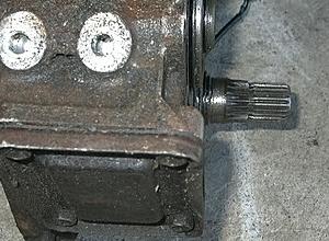 L52 transmission with l43 t ase 1980 yoda-l43input.jpg