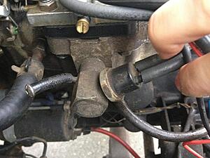 Intro post, 82 pickup carb questions :)-vk2ocjal.jpg
