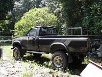 Has anyone ever heard of this option package on a 1981 pickup?-100_6096.jpg