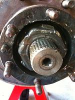 front wheel stud replacement........im stuck please help-hub2-small-.jpg