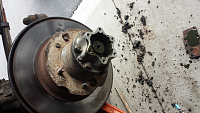 missing nut from front axle-forumrunner_20141126_132709.png