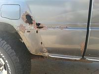 SR-5 fender edge trim (need to remove)-pass-side-sr5-bed-rust.jpg