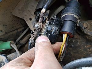 Alternator compatibility help-20170801_210623.jpg