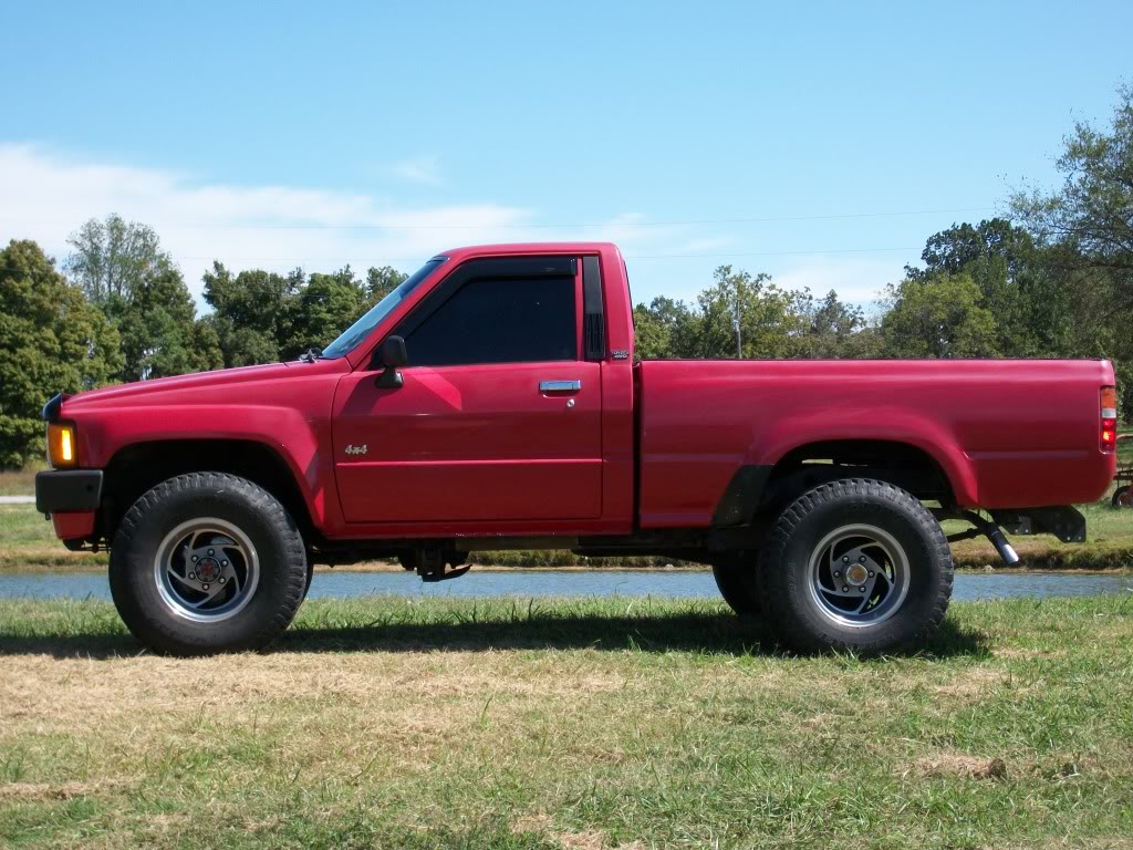 Name:  toyota4x4003.jpg
Views: 174
Size:  175.2 KB