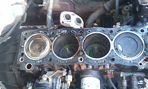 22re Amateur head gasket job, stuck at intake manifold-fnhhhmj.jpg