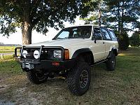 New here; Hi... and HELP - thanksgiving/xmas presents on the way. BUILD-front-corner-small.jpg