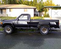 Pics of your 84/85 rig.-photo_070108_003.jpg