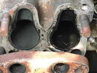 Oil in #2 exhaust port-cimg5688.jpg