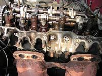 Oil in #2 exhaust port-cimg5687.jpg