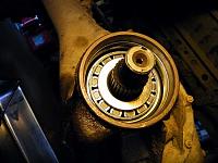 quick question on nut that holds yoke on the front-pinion-seal.jpg