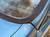 Eliminating the metal windshield trim aka rust maker-img_1107.jpg