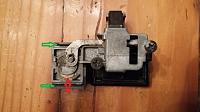Locking Glove Box- How to re-key-lock-2.jpg