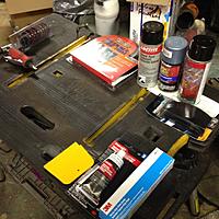 Charchee's 89 Runner Windshield and Rust Repair-tool-table.jpg