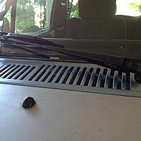 Charchee's 89 Runner Windshield and Rust Repair-cowell-installed-2.jpg