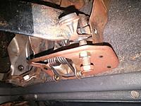 How To: clutch bracket removal/repair/assembly w/ pictures!-20170718_191939_resized.jpg