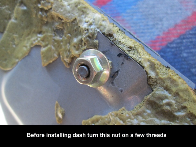Name:  DashRemove17.jpg
Views: 5893
Size:  100.3 KB