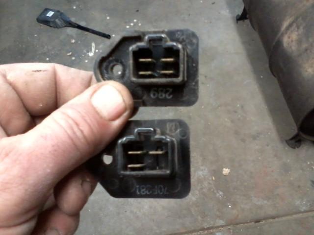 Name:  blower%20resistor%201_zpsvyrrcldq.jpg
Views: 2306
Size:  29.0 KB