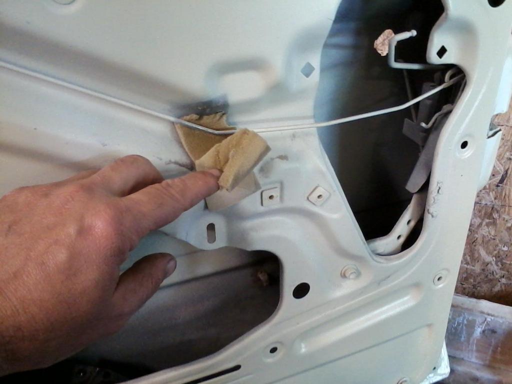 Name:  doorfix1_zpsd900041c.jpg
Views: 181
Size:  64.9 KB