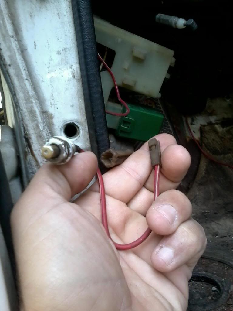 Name:  doorswitch2_zpsab6a2e22.jpg
Views: 103
Size:  62.5 KB