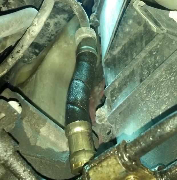 Name:  powersteeringleak_zpscc98b5a1.jpg
Views: 573
Size:  280.9 KB