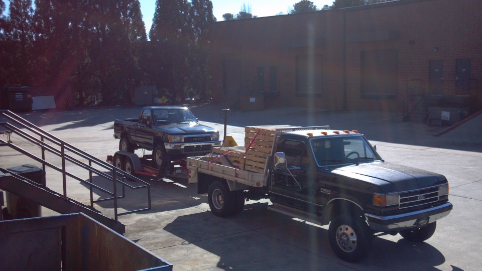 Name:  tugtoyota_zpsd6c1a63b.jpg
Views: 87
Size:  90.6 KB