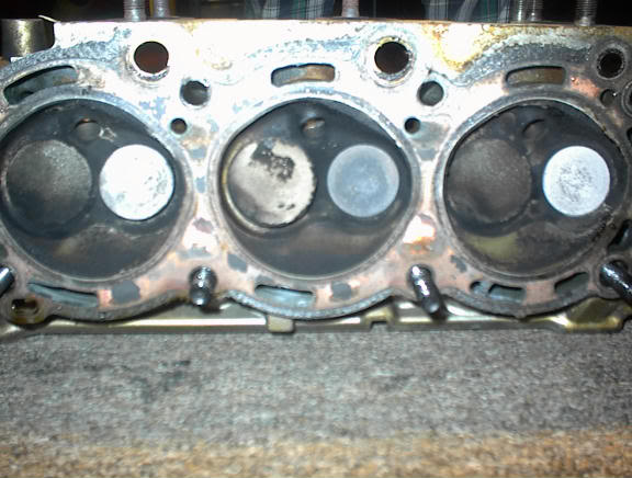 Name:  Passangersidevalves3.jpg
Views: 2714
Size:  49.1 KB