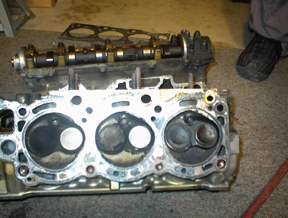 Name:  Driverssidevalves.jpg
Views: 2779
Size:  49.1 KB