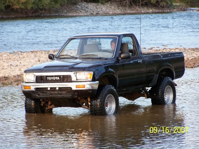 Name:  Four-Wheelin110.jpg
Views: 169
Size:  87.4 KB