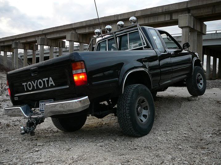 Name:  truckflexin002II.jpg
Views: 254
Size:  95.1 KB