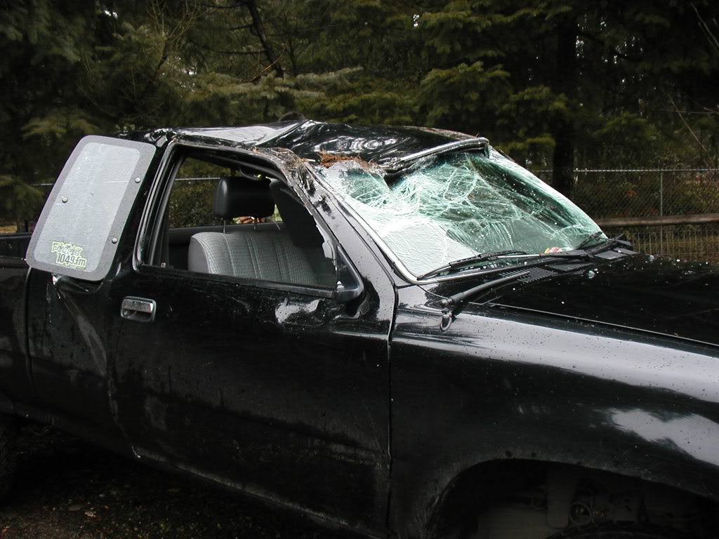 Name:  wreck002.jpg
Views: 229
Size:  114.6 KB