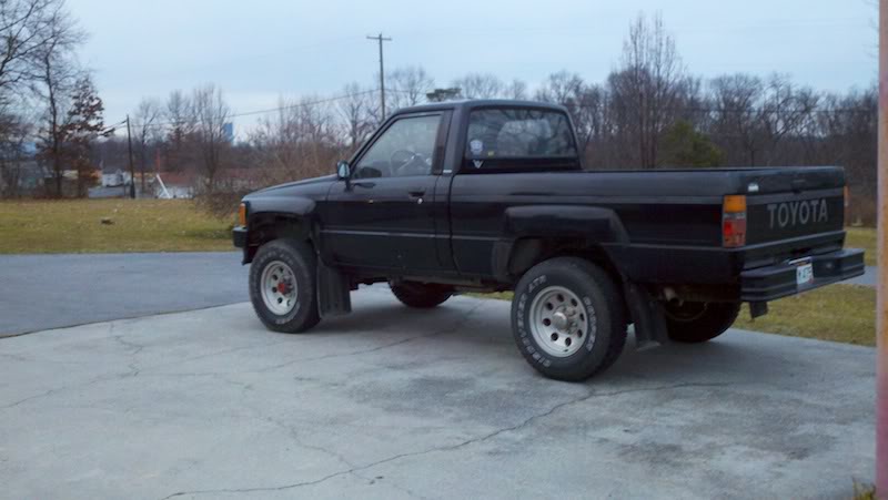 Name:  1988ToyotaPickup4x42.jpg
Views: 118
Size:  45.8 KB