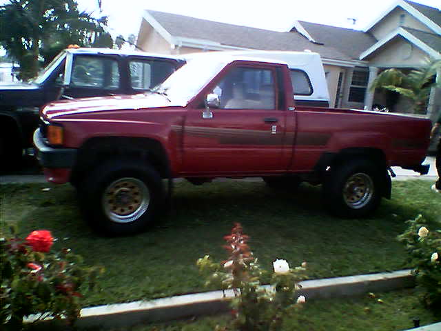 Name:  My1986ToyotaSR-5.jpg
Views: 311
Size:  35.4 KB