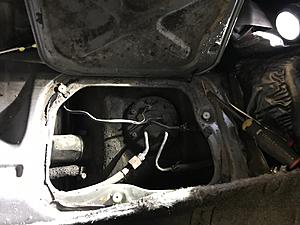'87 4Runner SR5 22RET WTB Fuel Sending Unit?-b1ba993e-5fb7-486b-a902-c5c471e33db7.jpeg