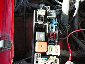 fuse box power supply wire..-p1030540.jpg