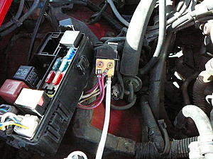 fuse box power supply wire..-p1030544.jpg