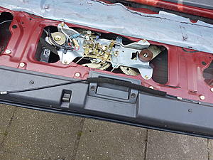"REAR DOOR" light blinking, driving me crazy-20170507_102324.jpg